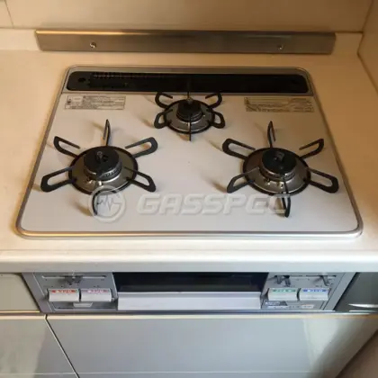 施工前のビルトインガスコンロ（PD-N60WH60）