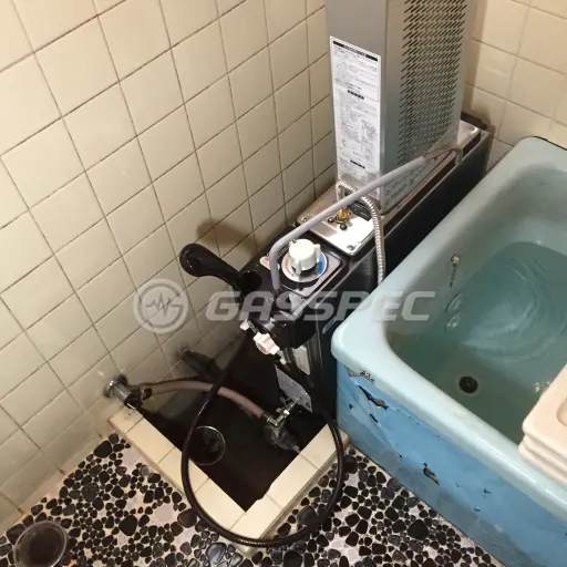 交換後の給湯器（ノーリツ GUQ-5D-R BL）