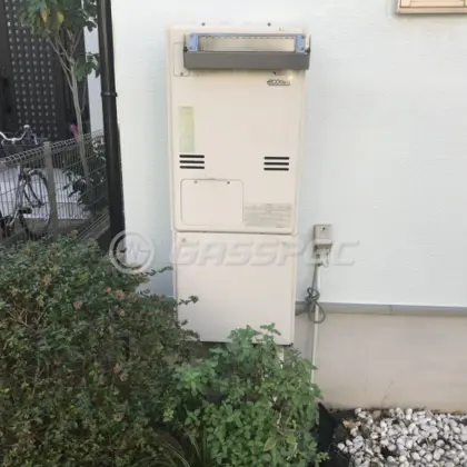 施工前の暖房熱源機（RUFH-K2403SAW2-3）