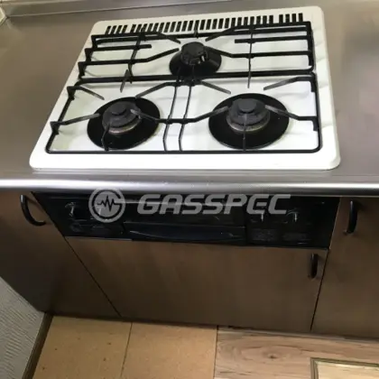施工前のビルトインガスコンロ
