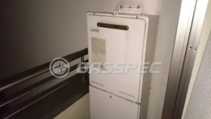 施工前の給湯器（GT-2428SAWX）
