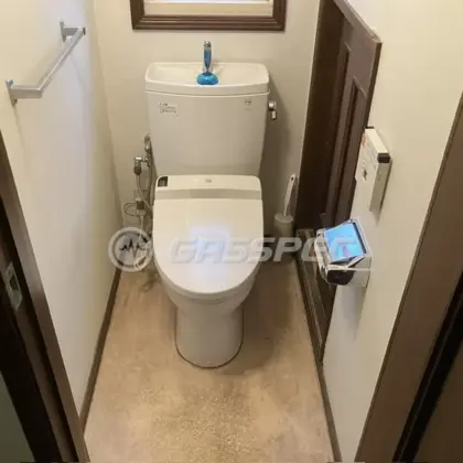 施工前の便座（CS50B/SH51BA/TCF6121）