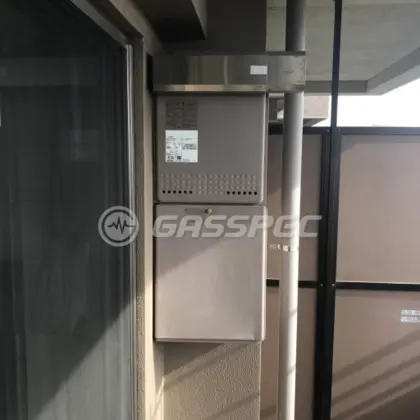 施工前の給湯器（GT-2428SAWX-1）
