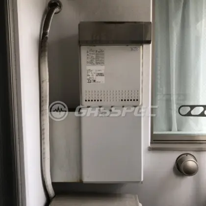 施工前の給湯器（GT-2428SAWX）