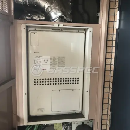 施工前の暖房熱源機（GTH-2413AWXH-H）