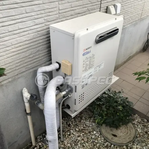 交換前の給湯器（ノーリツ GT-C2442ARX-MB）