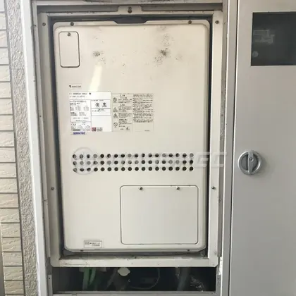 施工前の暖房熱源機（GTH-2413AWXH-H）