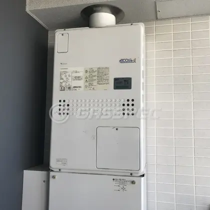 施工前の暖房熱源機（GTH-C2439AWX3H-H）