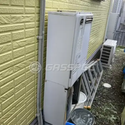 施工前の給湯器（GT-2427SAWX）