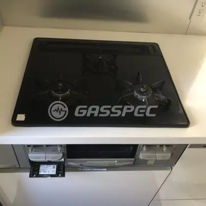 施工前のビルトインガスコンロ（DG32E1SR）