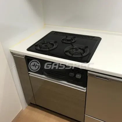 施工前のビルトインガスコンロ（GIC60-3PBH）