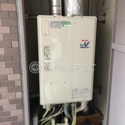 施工後の暖房熱源機（リンナイ RUFH-V2403AFF2-3(B)）
