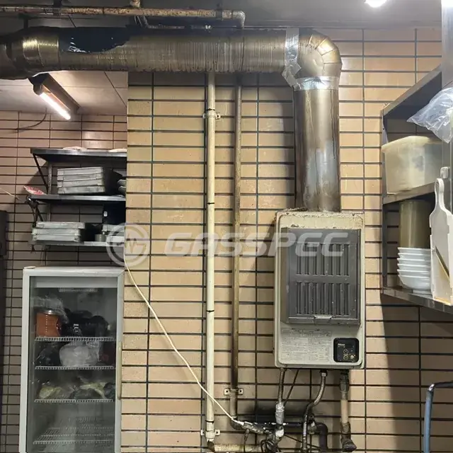 交換前の給湯器（パロマ PBS-20GFE）