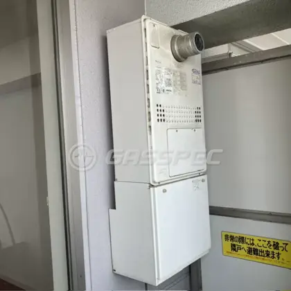 施工前の暖房熱源機（GTH-C2448AW6H-T-1）