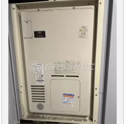 施工前の暖房熱源機（RUFH-V2400AU2-6）