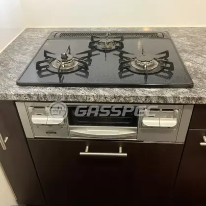施工前のビルトインガスコンロ（DG32E1NR）