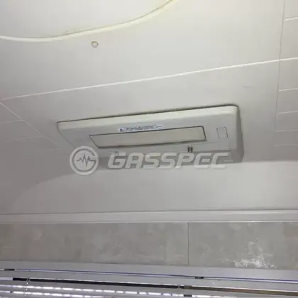 施工前の浴室乾燥機（FD2812F1M）