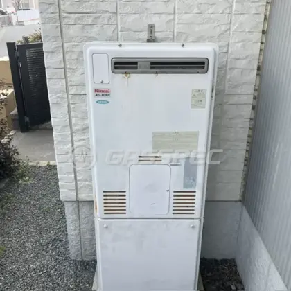 施工前の暖房熱源機（RUFH-2405SAWX2-3）