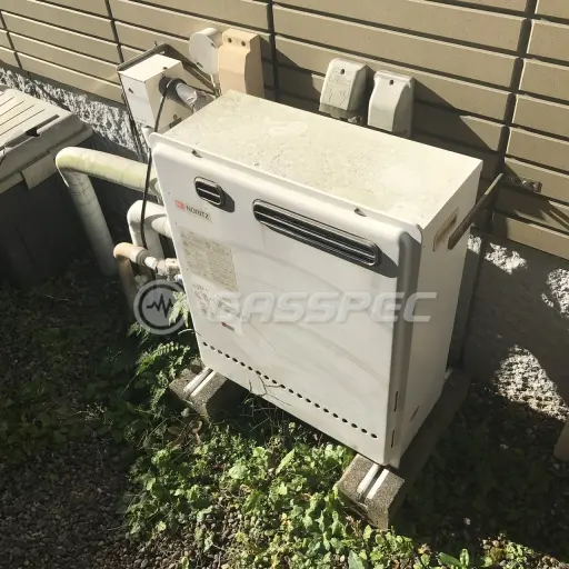 交換前の給湯器（ノーリツ GT-2422SARX）