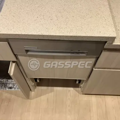 施工前のビルトイン食洗機（FB4515）