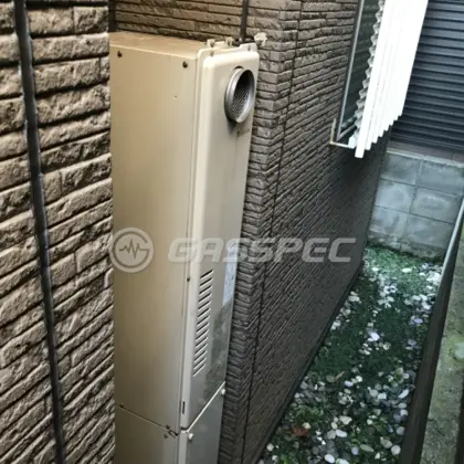 施工前の暖房熱源機（RUFH-VS2400AW2-6）