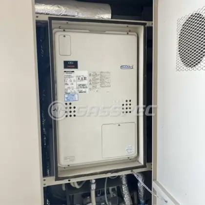 施工前の暖房熱源機（GTH-C2440SAWX6H-H）