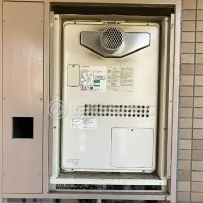 施工前の暖房熱源機（GTH-2444AWX6H-T）