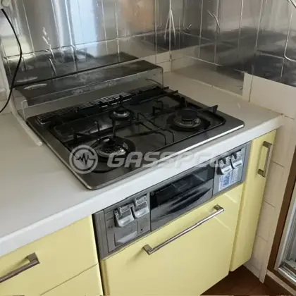 施工前のビルトインガスコンロ（DG3268NR）