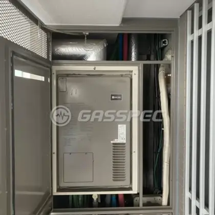 施工前の暖房熱源機（AT4203ARSSW3QU-H）