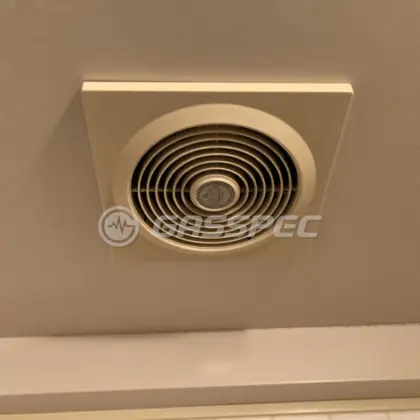 施工前の換気扇（V-13Z）