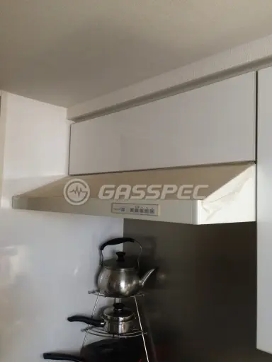 施工前のレンジフード