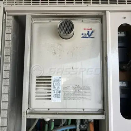 施工前の暖房熱源機（RUFH-VD2400AT2-3）