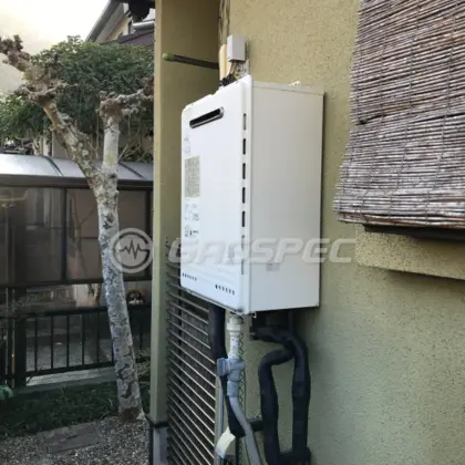 施工前の給湯器（GT-1650SAWX-1）