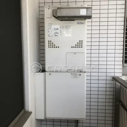 施工前の暖房熱源機（GTH-C2436AWX3H-L）