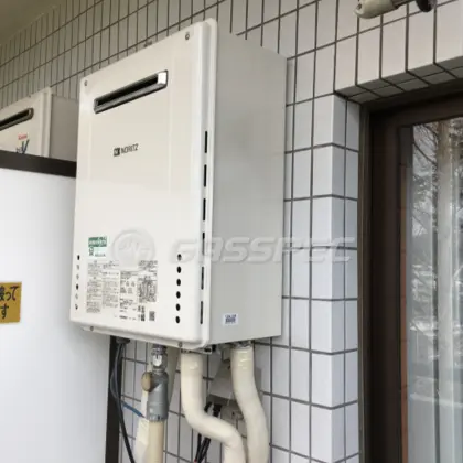 施工後の給湯器（ノーリツ GT-2460AWX-1 BL）