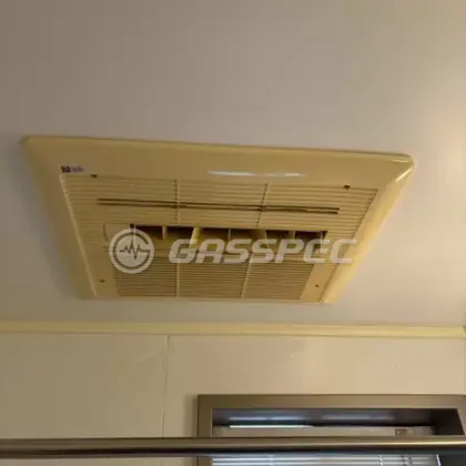 施工前の浴室乾燥機（FD2809J3）