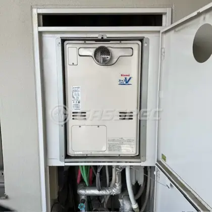 施工前の暖房熱源機（RUFH-V2403AT2-3(A)）
