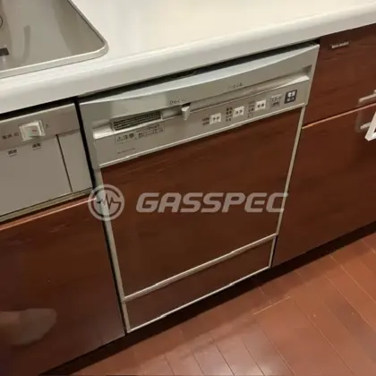 施工前のビルトイン食洗機（NP-P45D1S1AA）