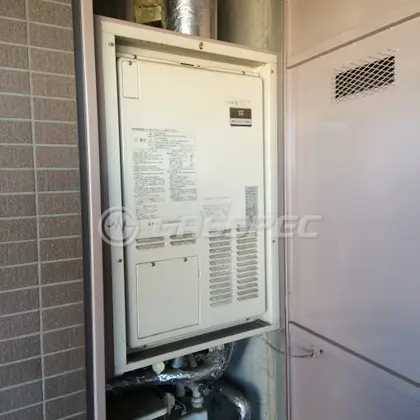 施工前の暖房熱源機（AT-4299ARSAW3Q-H）