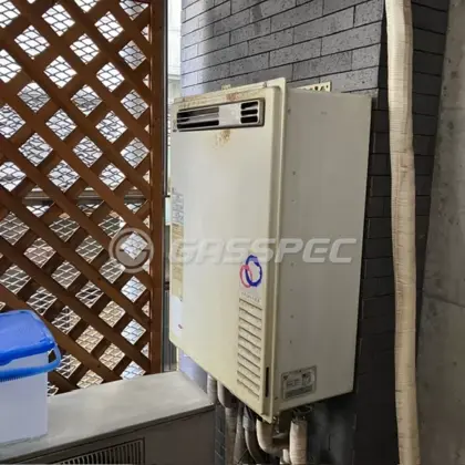 施工前の給湯器（SP206SZR）