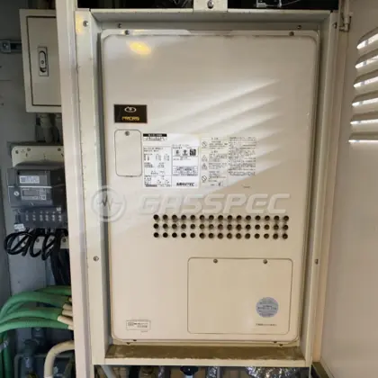 施工前の暖房熱源機（GTH-2417AWX6H-H）