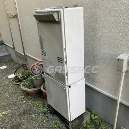 施工前の暖房熱源機（RUFH-V2403SAW2-3(A)）