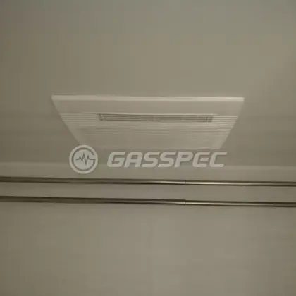 施工前の浴室乾燥機（BS-103HMD-1）