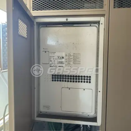 施工前の暖房熱源機（GTH-2417AWX3H-H）