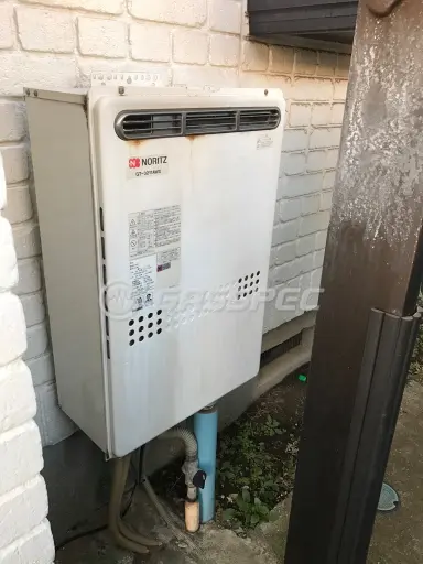 施工前の給湯器（GT-3211AWX）