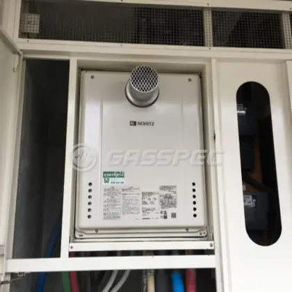 施工後の給湯器（ノーリツ GT-2460SAWX-T-1 BL）