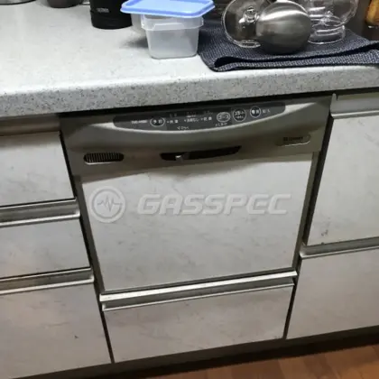 施工前のビルトイン食洗機（RKW-456A-SV）
