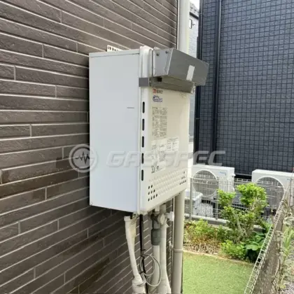 施工前の給湯器（GT-C2052SAWX）