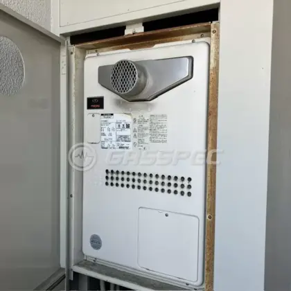 施工前の暖房熱源機（GTH-2434AWXD-T）