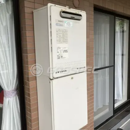施工前の給湯器（GT-C2432SAWX）